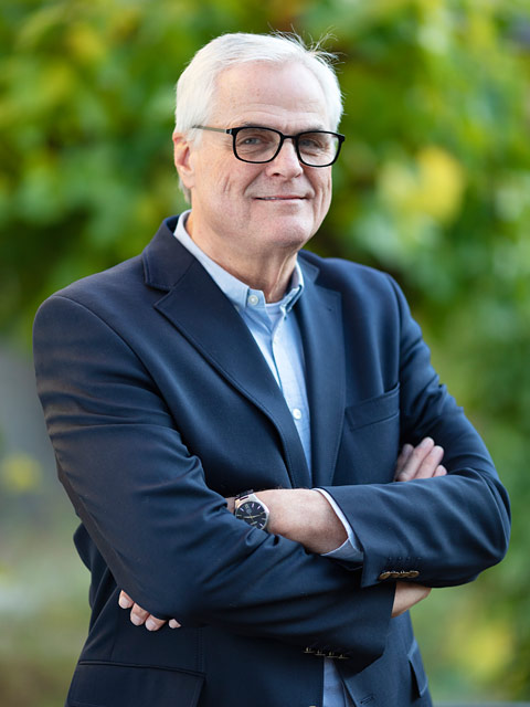 Dhr. H.B. (Hans) Uiterwijk, MHA